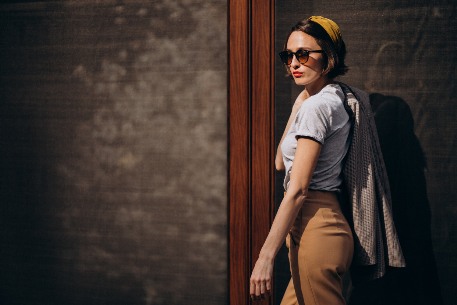 The Art of Exclusive Customization: How Tailored Outfits Elevate Personal Style