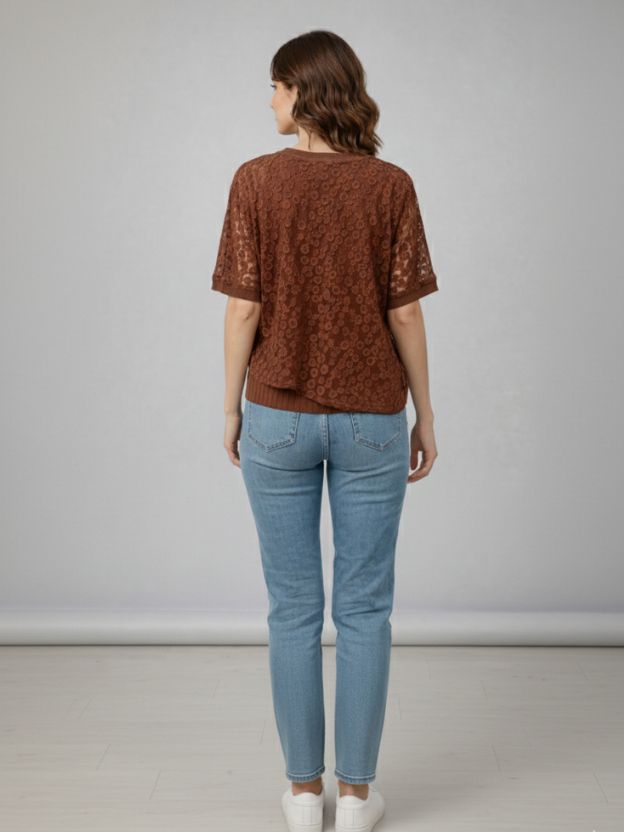 Elegant Textured Casual Top with Relaxed Fit