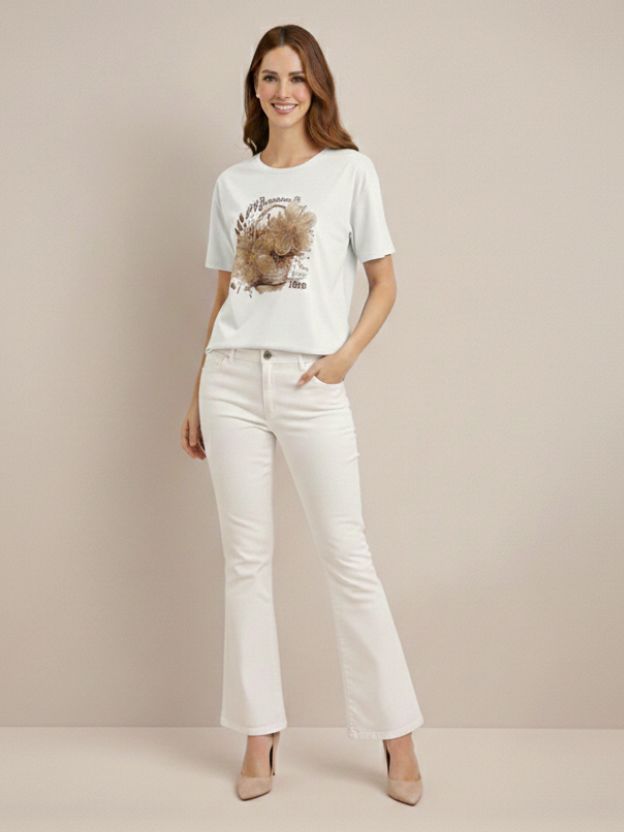 Elegant Botanical Graphic Everyday T-Shirt