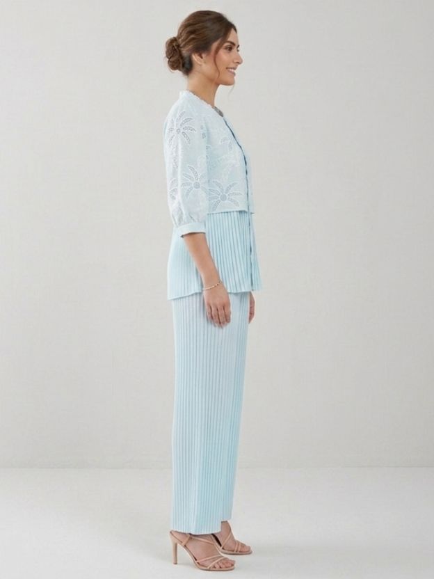 Classic Lace Co-Ord Outfit