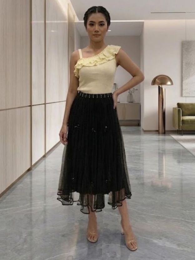 Timeless Elegance Skirt