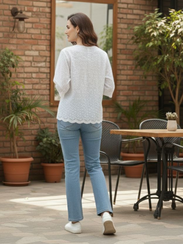 Elegant Textured Scallop Hem Top