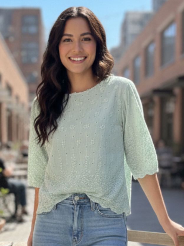 Elegant Textured Scallop Hem Top