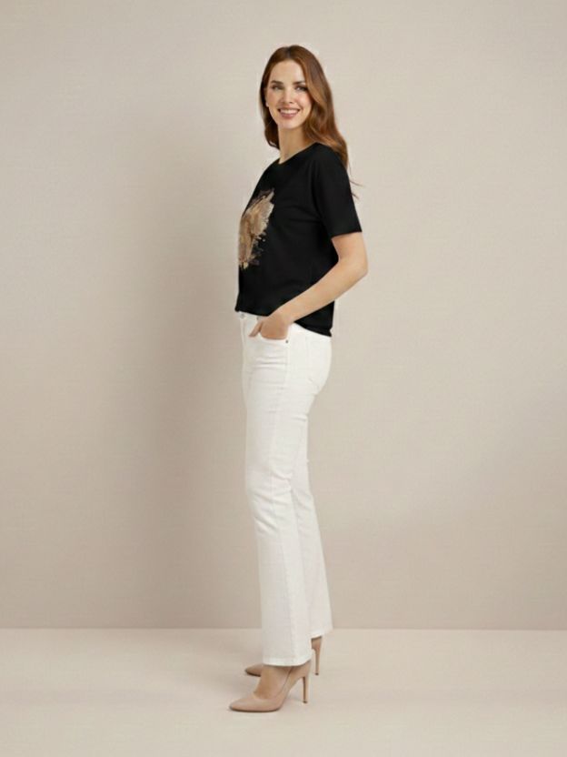 Elegant Botanical Graphic Everyday T-Shirt