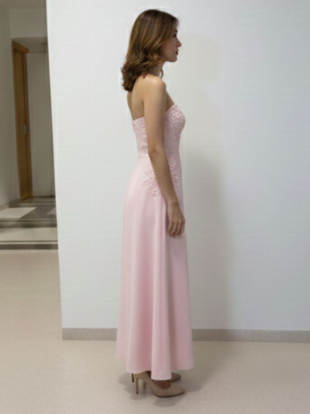 Elegant Strapless Embroidered Flow Dress