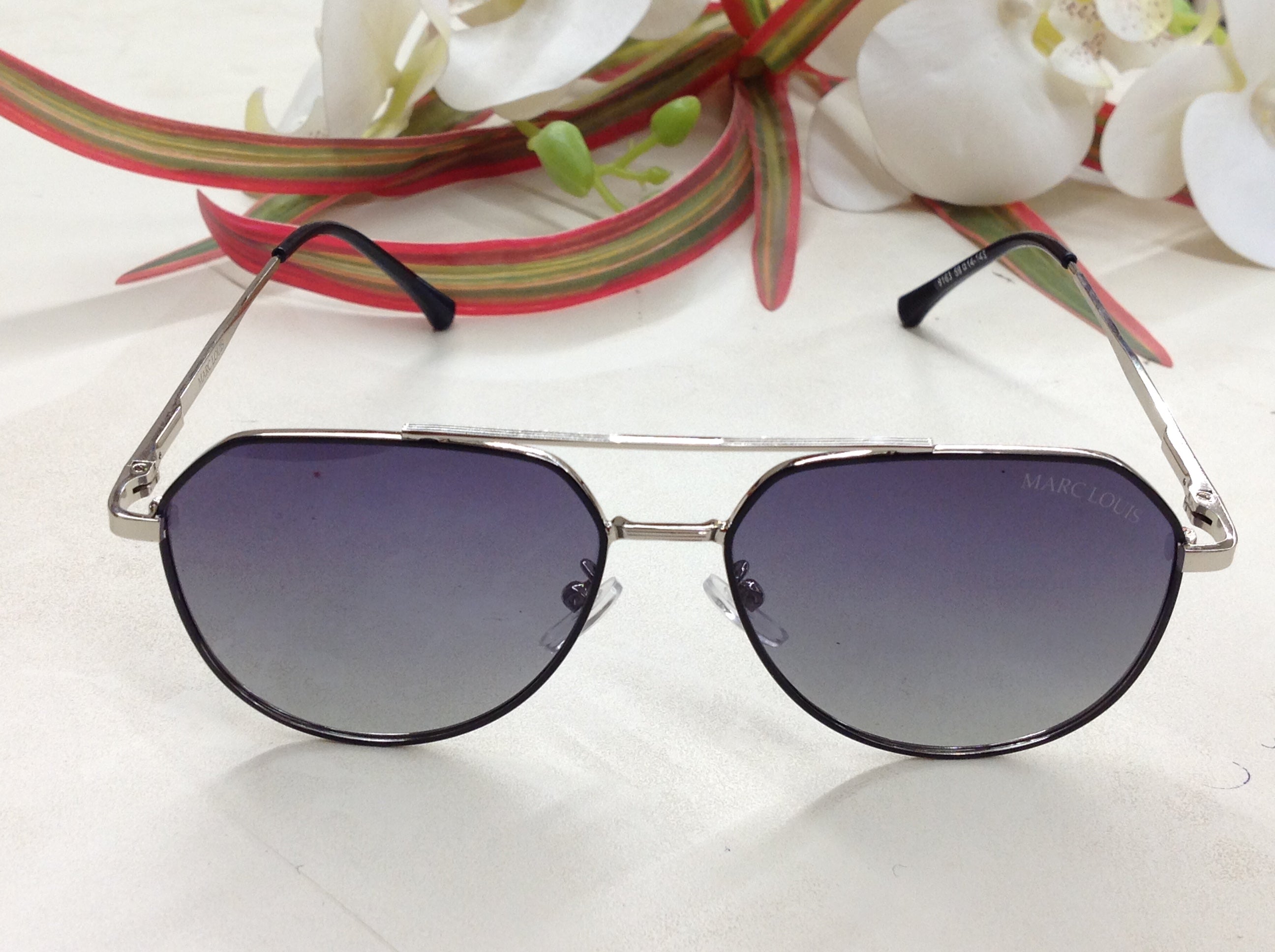 Unisex Polarised and UV Protected Sunglasses MARC LOUIS 9163 BLACK BLUE SG