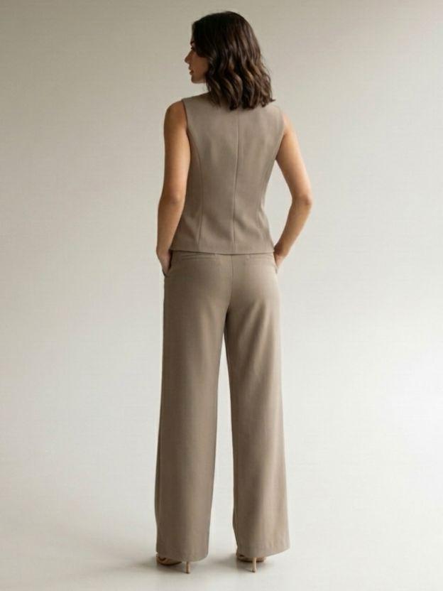 Elegant Two-Piece Vest and Wide Leg Pant Set - Sleeveless Button-Down Waistcoat and High-Waisted Trousers Co-ord Suit