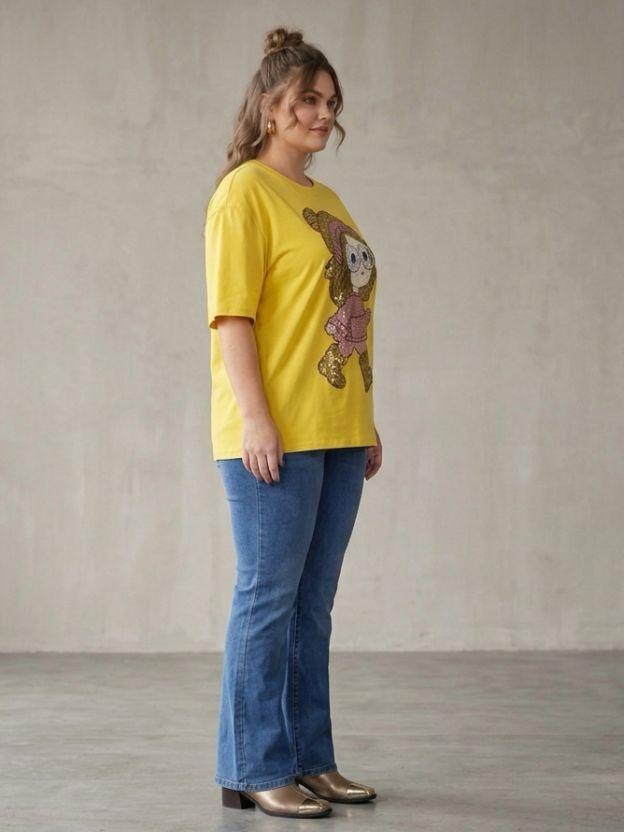 Oversized Sequin Patched Graphic Tee - Plus Size Streetwear T-Shirt
