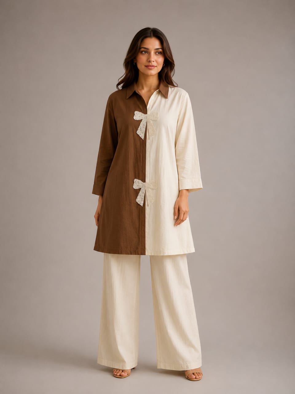 Two-Tone Split Tunic Top with Lace Bow Applique