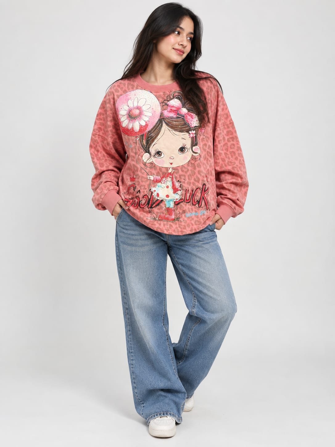 Women’s Graphic Leopard Print Oversized Sweatshirt