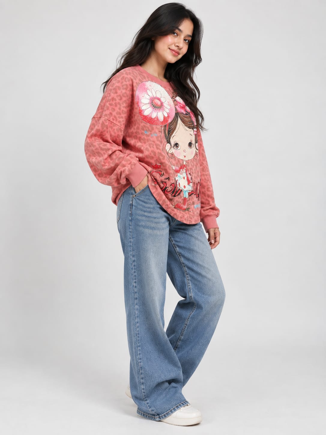 Women’s Graphic Leopard Print Oversized Sweatshirt