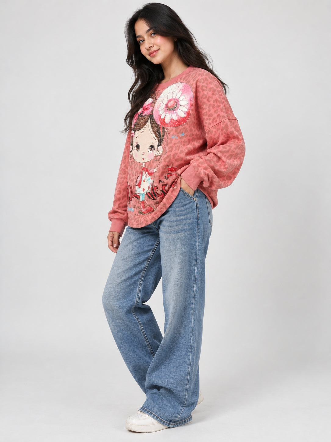 Women’s Graphic Leopard Print Oversized Sweatshirt
