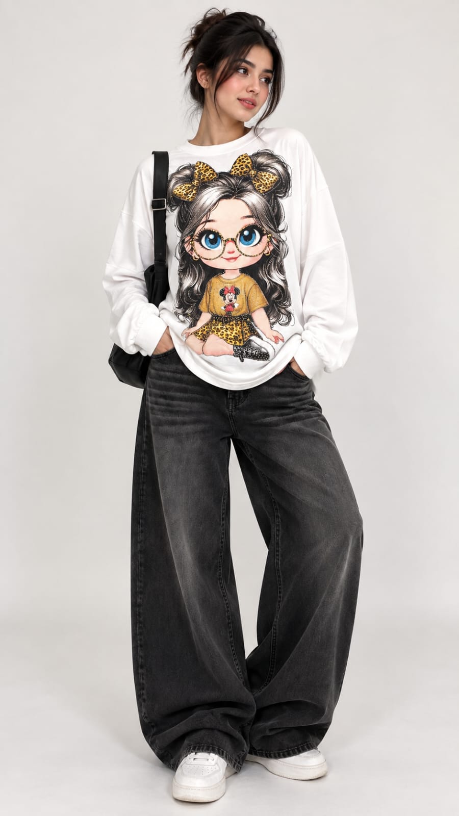 Women’s Graphic Leopard Bow Doll Sweatshirt