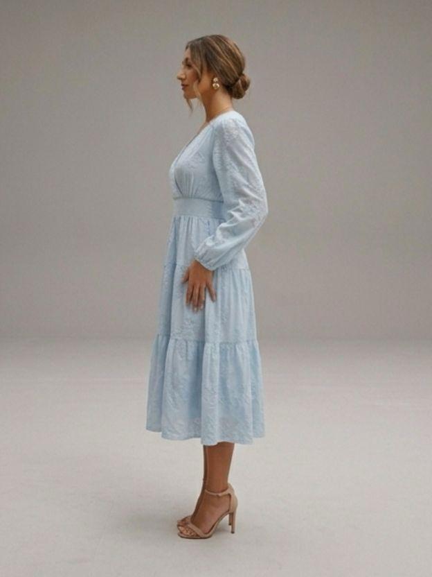 Floral Jacquard Tiered Midi Dress with Puff Sleeves